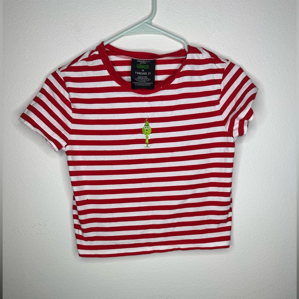 Forever 21 Christmas “The Grinch” shirt small